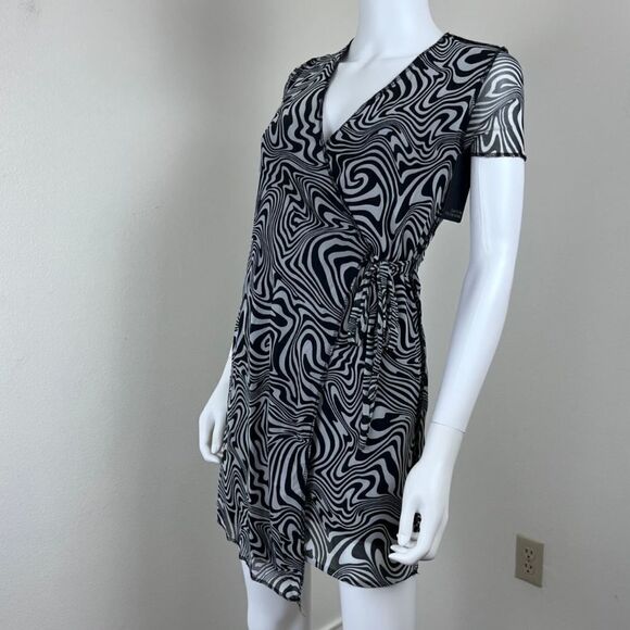 Caution To The Wind Women Size S Black Faux Wrap Mini NEW Dress Pullover Retro - Picture 5 of 13
